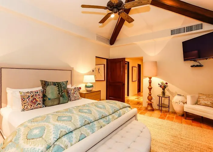 Luxury Beachfront Penthouse Hot Tub And Ocean Views Apartment *