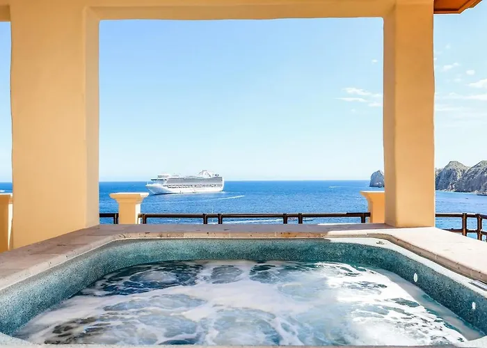 Apartment Luxury Beachfront Penthouse Hot Tub And Ocean Views *